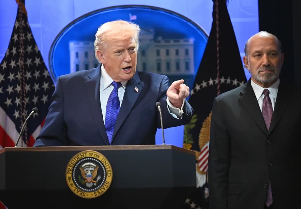 Trump Terapkan Tarif Global 10 Persen Pasca Putusan Mahkamah Agung