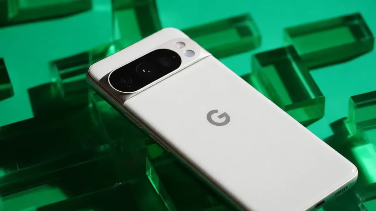 Google Pixel smartphone: Google Pixel 10 Dapat Gemini AI untuk Pesan Belanja dan Transportasi
