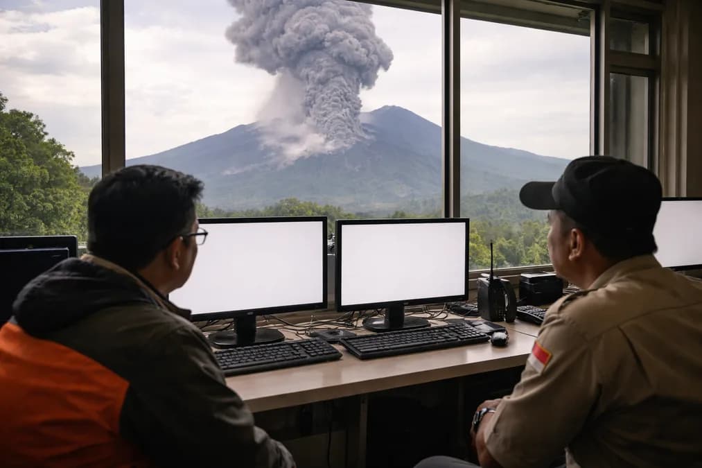 Marapi Meletus Lagi: AI Monitoring: Marapi Meletus Lagi: AI Monitoring Masih Terbatas di Gunung Api Indonesia