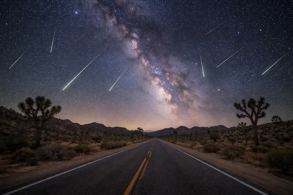 Meteor shower night sky: Perseid 2026: Saat Langit Jakarta Bisa Lebih Jernih dari Observatorium