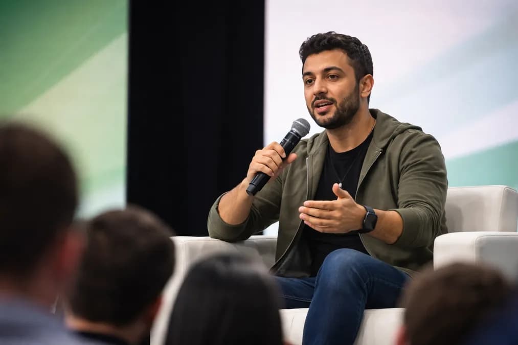 Amjad Masad Bicara Masa Depan: Amjad Masad Bicara Masa Depan Pemrograman di TechCrunch Disrupt 2026