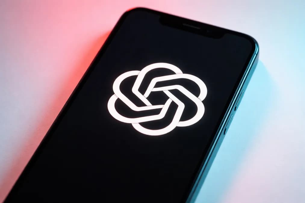OpenAI logo on smartphone: OpenAI Dinilai $1,2 Triliun: Nilai Lebih Tinggi dari BCA dan Telkom Gabungan